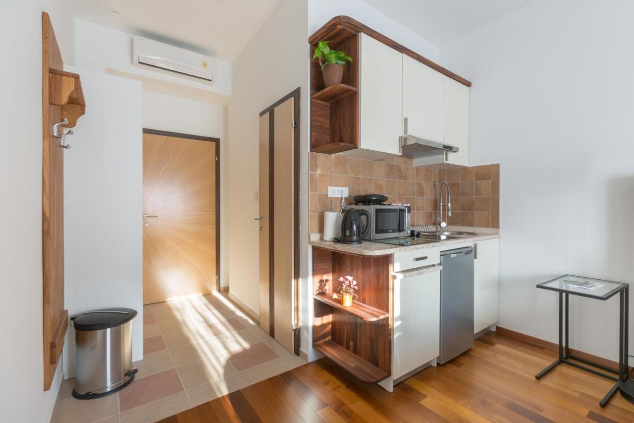 Palace Apartments By Zgrent ซาเกร็บ ภายนอก รูปภาพ